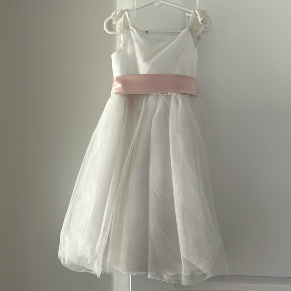 DAVIDS BRIDAL flower girl dress Sz4